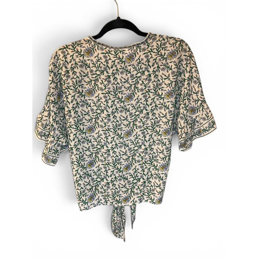 Max Studio Feminine Floral V-Neck Button Front Tie Hem Ruffle Sleeve Blouse S - Picture 4 of 10